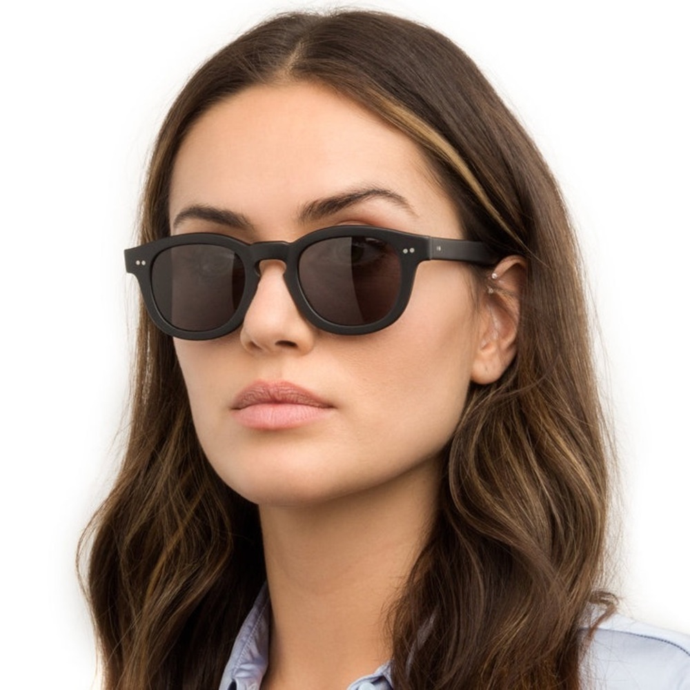 Illesteva Murdoch Sunglasses Matte Black